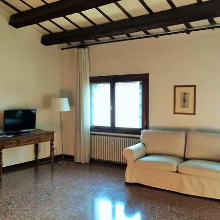 Palazzo Valmarana Braga *