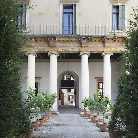 Palazzo Valmarana Braga Vicenza