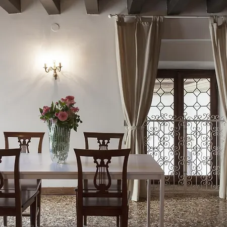 Appartement Palazzo Valmarana Braga Vicence