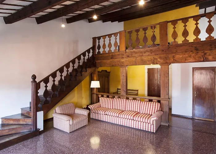 Palazzo Valmarana Braga *